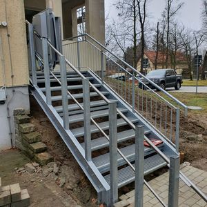 Referenzfoto Treppe – vergrößern