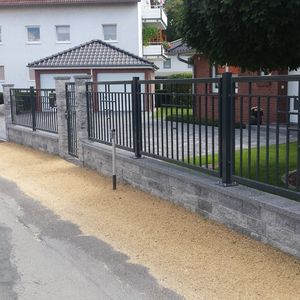 Referenzfoto Zaun / Tor – vergrößern